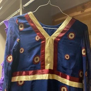 Women’s top dark blue